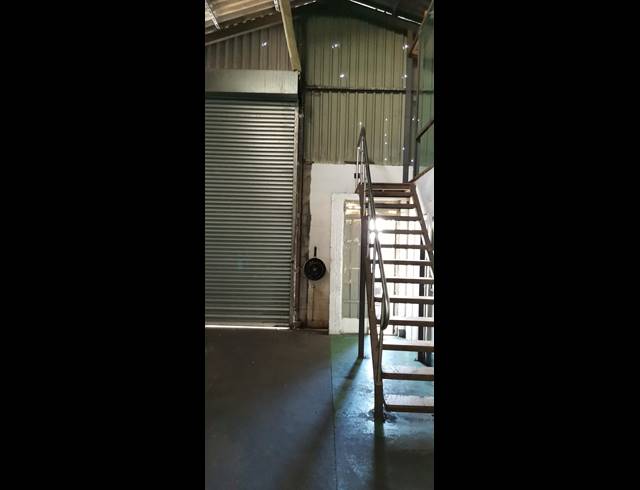 226M² WAREHOUSE TO LET IN PAROW CENTRAL